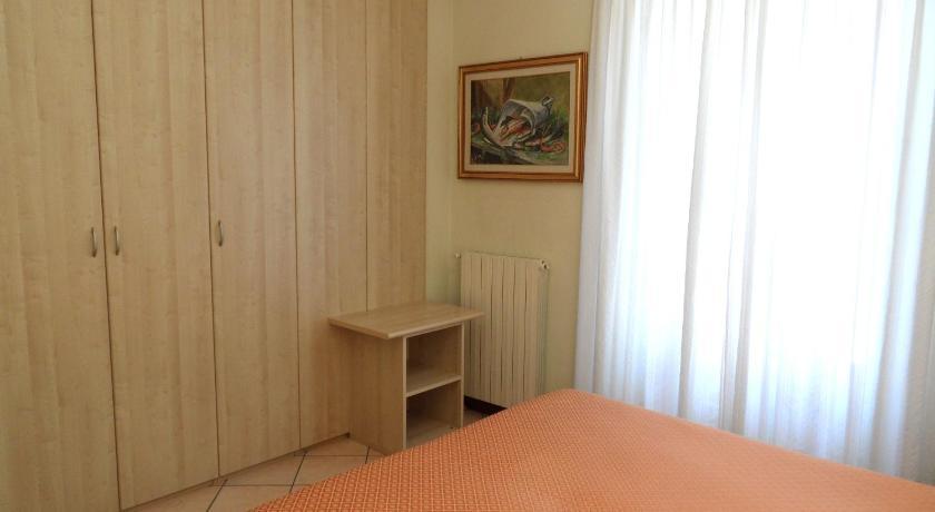 Casa Vacanze Touring Verbania Zimmer foto